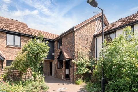 2 bedroom house for sale, Evesham Walk, London, SE5