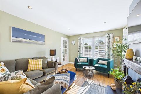 14 Woodburn Drive, Grantown-on-spey, PH26 3FD
