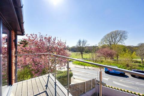 undefined, Goldstone Crescent, Hove