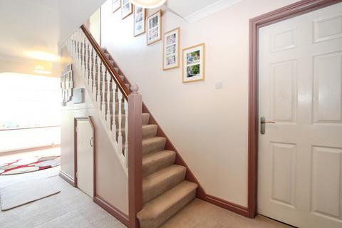 22 Vyne Road, Sherborne St John, Basingstoke, RG24 9HX