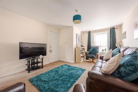 45 Harrier Close, Scunthorpe, DN16 3JR