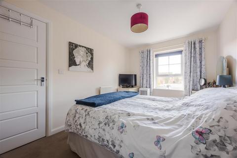 45 Harrier Close, Scunthorpe, DN16 3JR