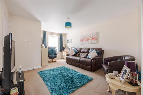 45 Harrier Close, Scunthorpe, DN16 3JR