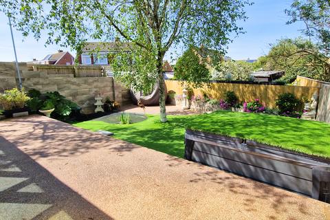 4 bedroom detached house for sale, PARC Y BERLLAN, PORTHCAWL, CF36 5HX