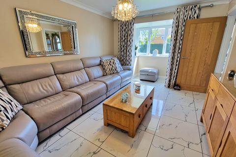 4 bedroom detached house for sale, PARC Y BERLLAN, PORTHCAWL, CF36 5HX