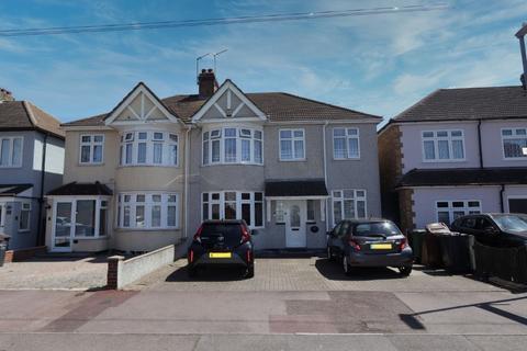 4 bedroom semi-detached house for sale, Gorseway, Rush Green, RM7
