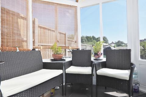 4 bedroom semi-detached house for sale, Gorseway, Rush Green, RM7