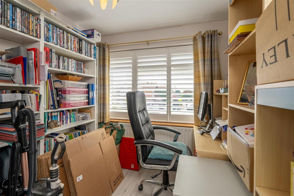 Bedroom 3.jpg