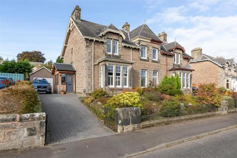 11 Evelyn Terrace, Perth, PH2 0BS