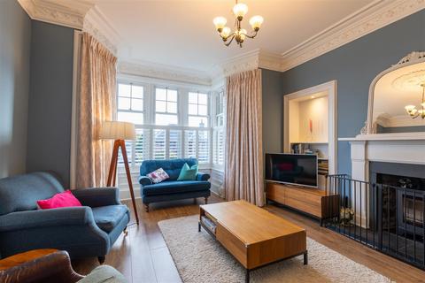 11 Evelyn Terrace, Perth, PH2 0BS