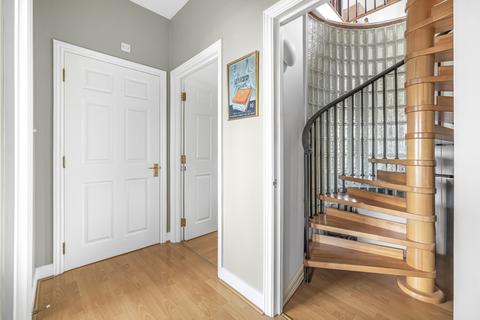 2 bedroom flat for sale, Peckham Road,  Peckham, SE15