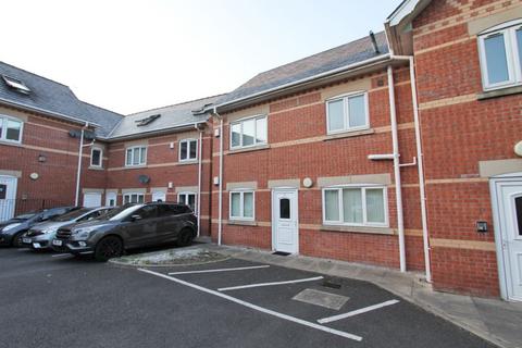 1 bedroom apartment for sale, Crompton Court, Heath Road, Ashton-In-Makerfield, Wigan, WN4 9DL