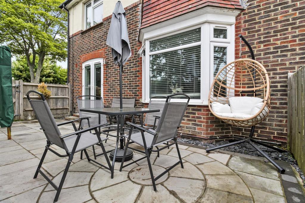 Bulkington Avenue, 41 04.JPG