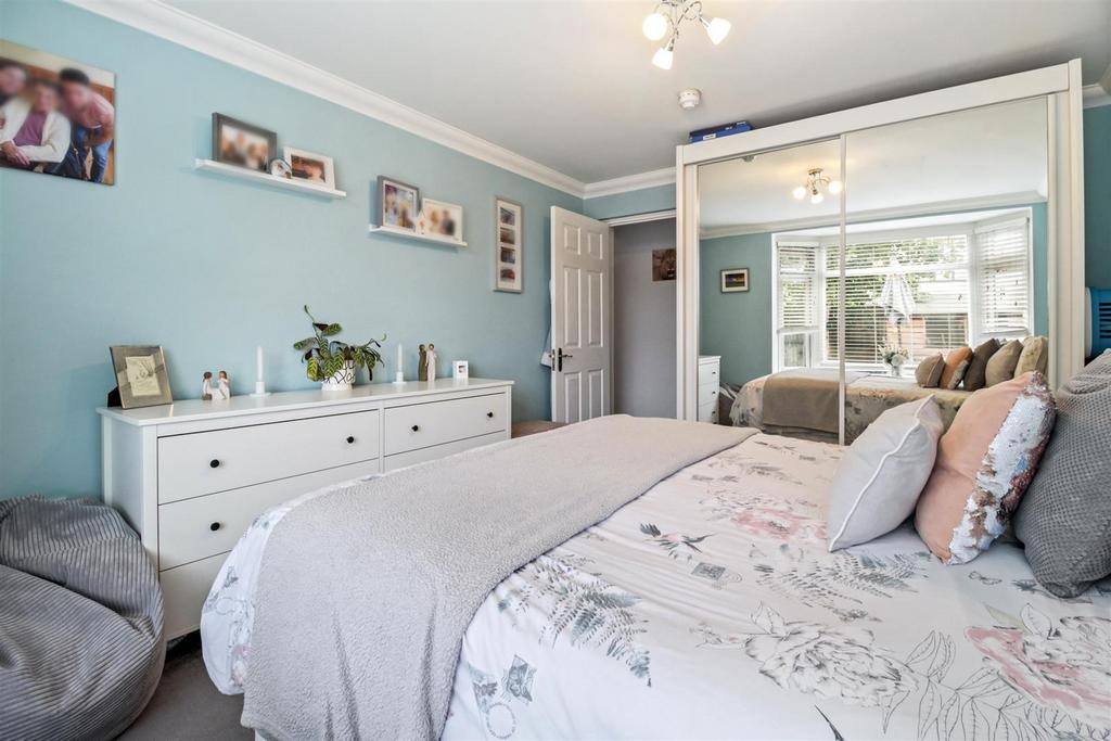 Bulkington Avenue, 41 08.JPG