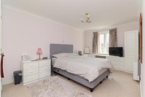2 bedroom retirement property for sale, Harold Road, Margate, Kent, CT9