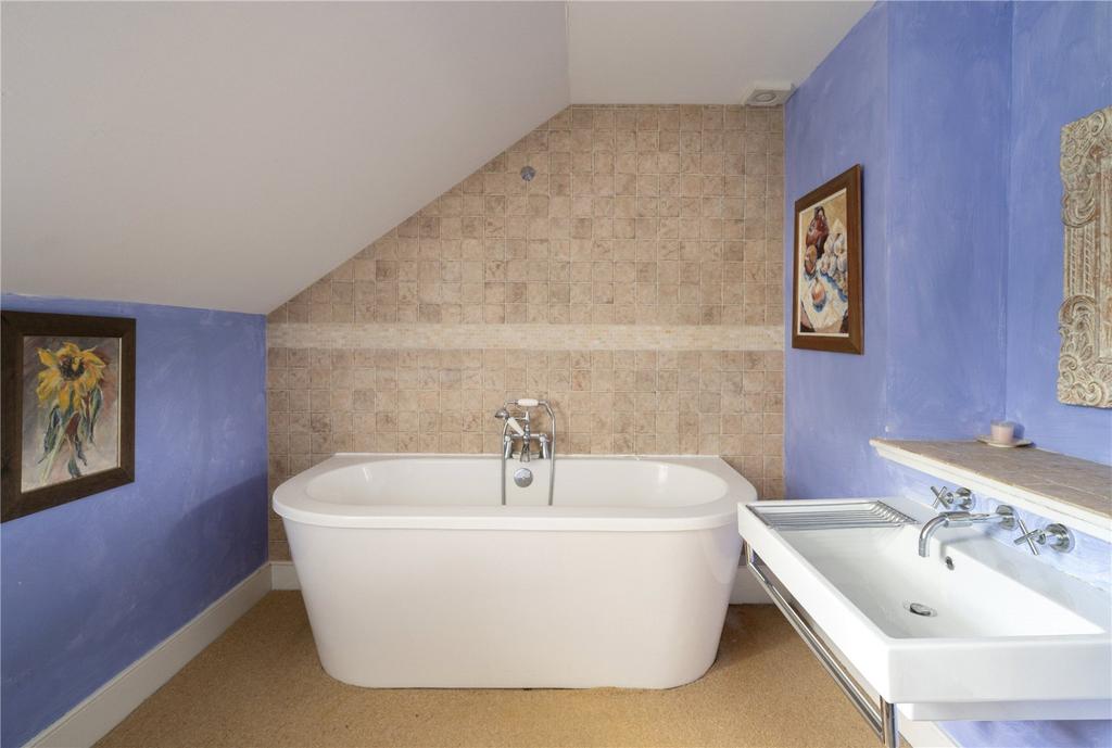 Cottage Bathroom