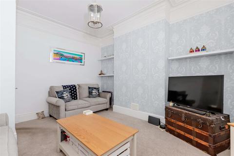 2 bedroom flat for sale, Alexandra Road, Worthing