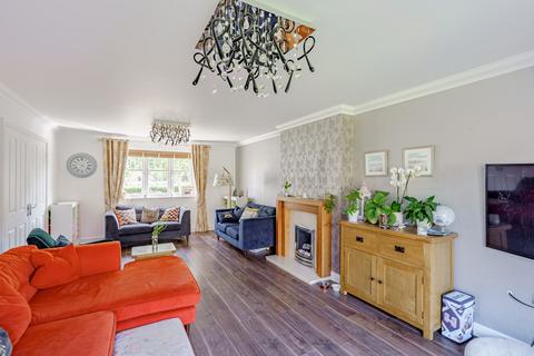 4 Haining Avenue, Dumfries, DG1 3FY