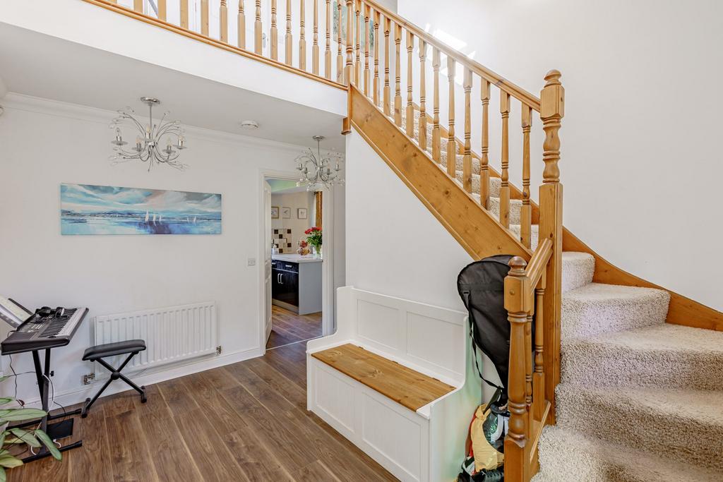 4 Haining Avenue, Dumfries, DG1 3 FY - Braidwoods S