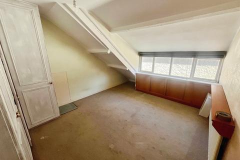 undefined, Belvoir Court, Belvoir Drive LE2