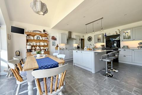 Meadowcroft Lawn Road, Ashleworth, Gloucester, GL19 4JL