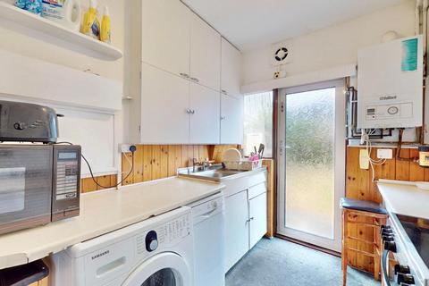 21 Alexandra Road, Chadwell Heath, Romford, RM6 6UL