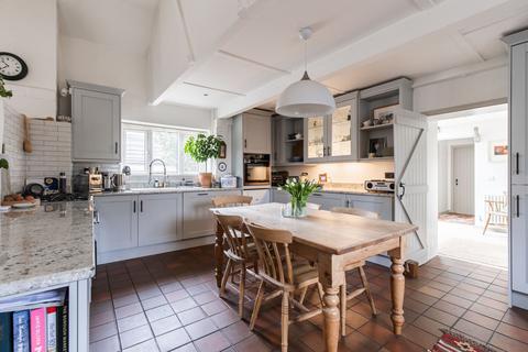 52 Chantry Lane, Necton, Swaffham, PE37 8ET