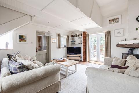 52 Chantry Lane, Necton, Swaffham, PE37 8ET