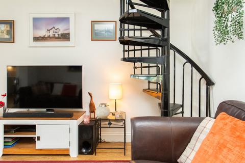 33 Pier Avenue, Whitstable, CT5 2HQ
