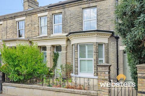 3 bedroom terraced house to rent, Clarendon Road, Norwich NR2
