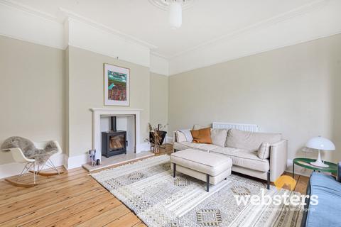 3 bedroom terraced house to rent, Clarendon Road, Norwich NR2