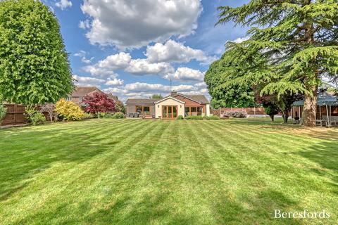 5 bedroom bungalow for sale, Green Lane, Roxwell, CM1