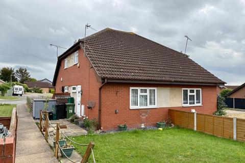 1 bedroom semi-detached house for sale, Broad Oaks, Wickford