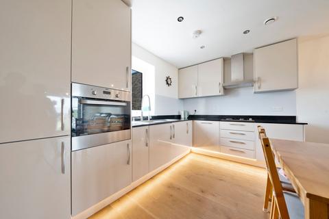 2 bedroom apartment for sale, Pinks Close, Cambridge, CB1
