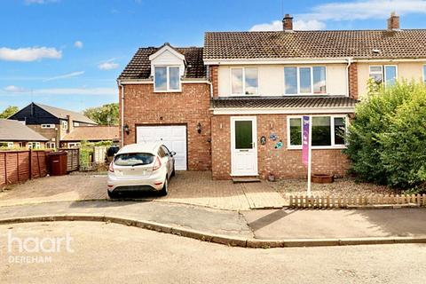 5 bedroom semi-detached house for sale, Rougholme Close, Gressenhall