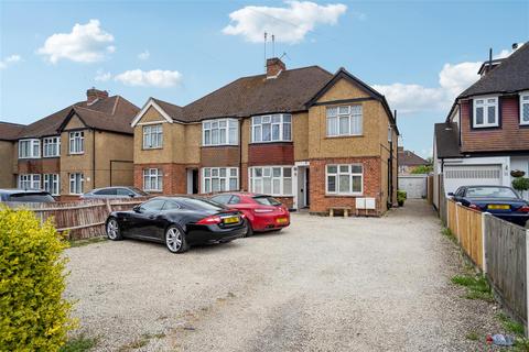 3 bedroom maisonette for sale, Moorfield Road, Denham