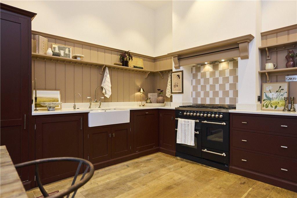 Kitchen/Dining
