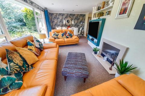 3 bedroom bungalow for sale, Willingham Road, Lea