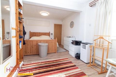 3 bedroom detached bungalow for sale, High Howe Lane, Bournemouth