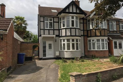 4 bedroom semi-detached house for sale, Kingshill Avenue, Kenton, HA3