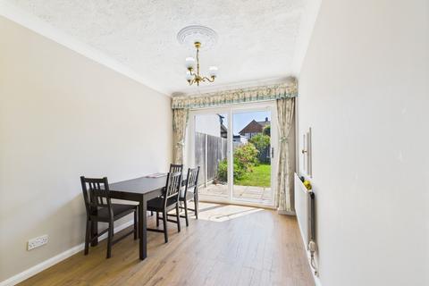 10 Downbarns Road, Ruislip, HA4 0LY