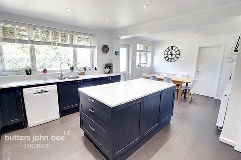 6 bedroom semi-detached house for sale, Wrights Lane, Sandbach