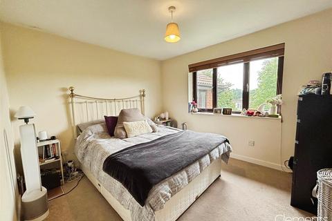 20 Fairhill, Hemel Hempstead, HP3 9UU