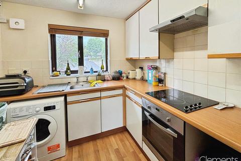 20 Fairhill, Hemel Hempstead, HP3 9UU