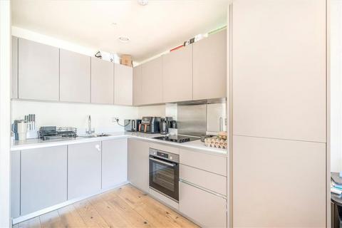 1 bedroom flat for sale, Thunderer Walk, London SE18