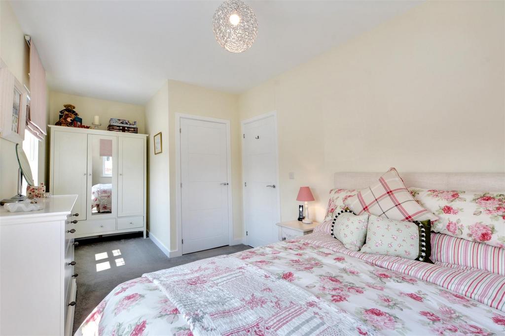 Bedroom 2 4.jpeg