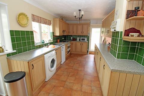 undefined, Red Lion Lane, Overton RG25