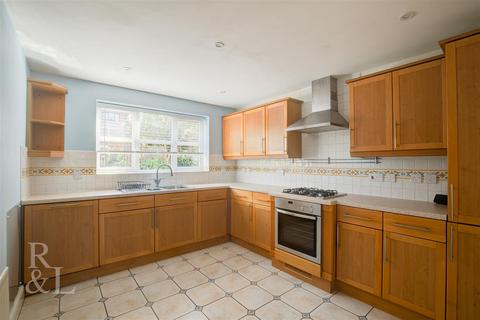 4 bedroom detached house for sale, Kensington Drive, Tamworth