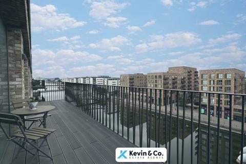 2 bedroom apartment for sale, Morton Apartments, Lock Side Way, London E16