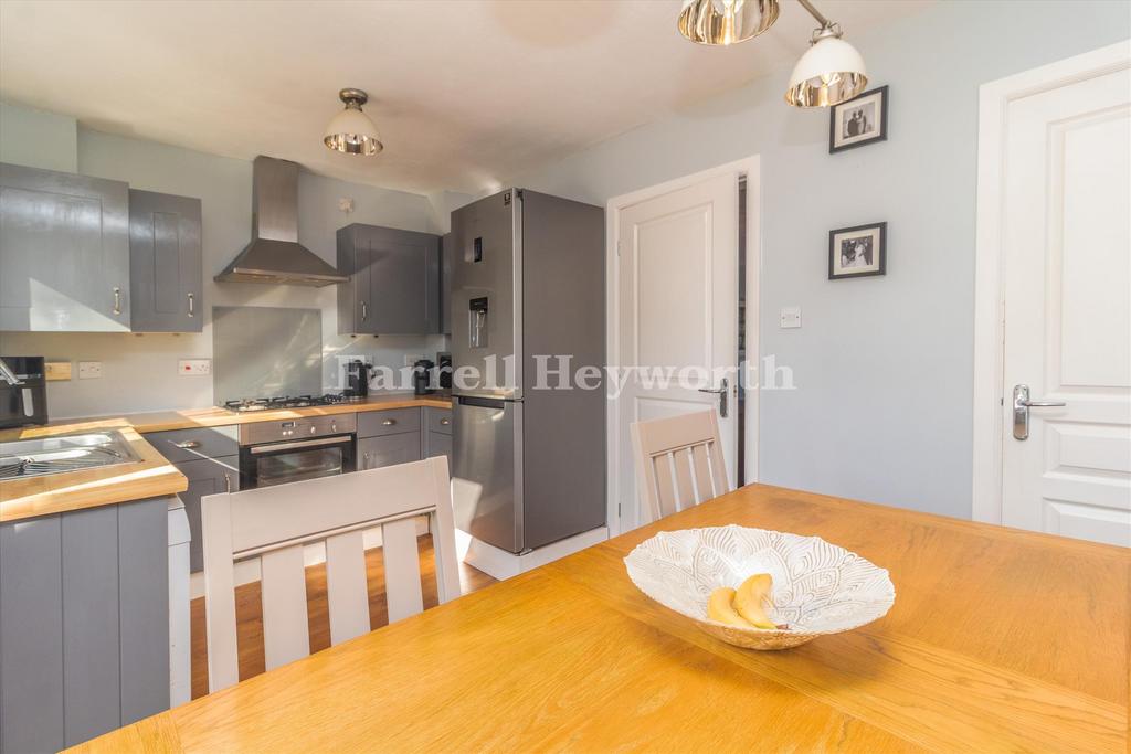 Kitchen image 2